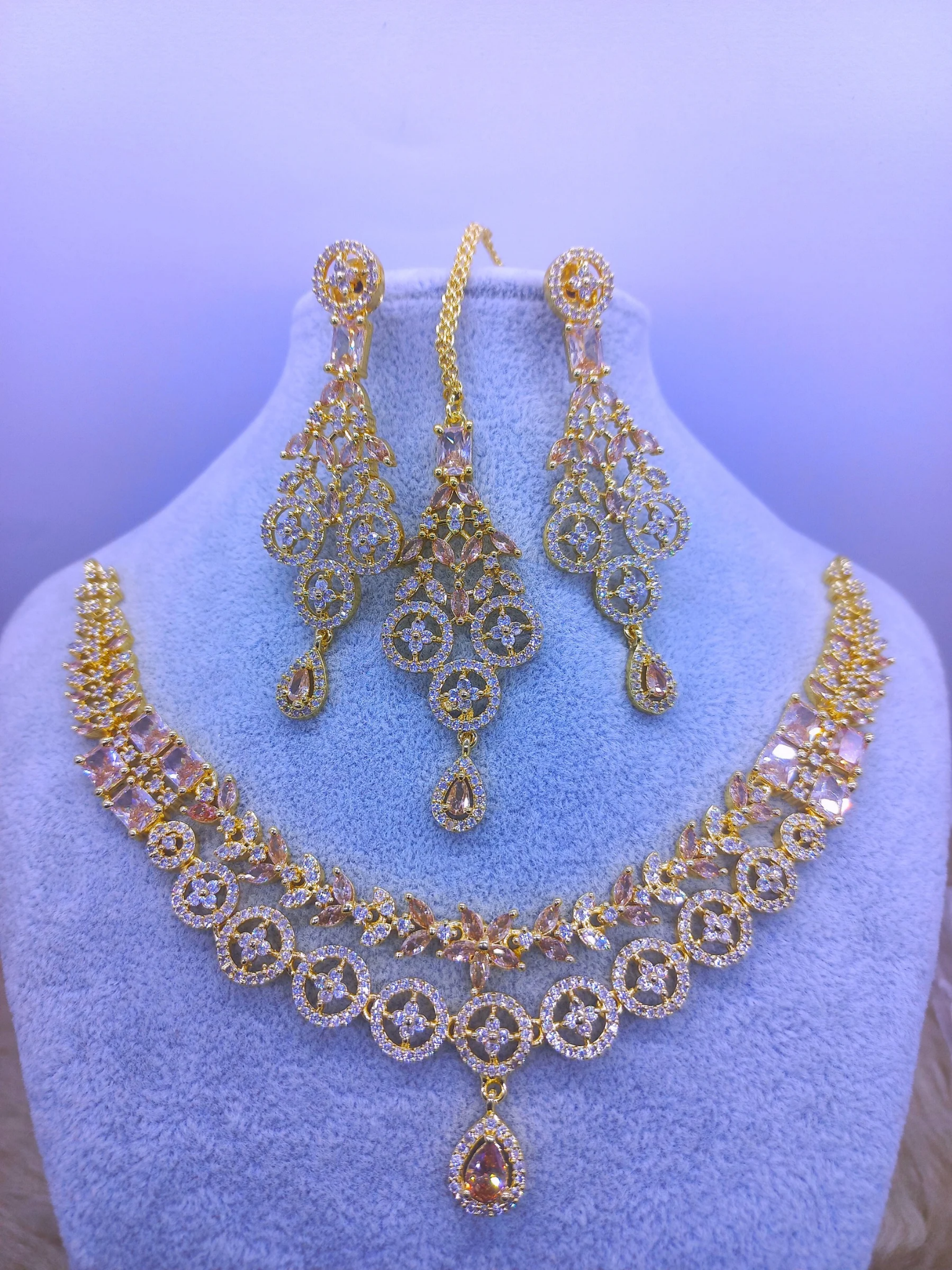 golden two layer set