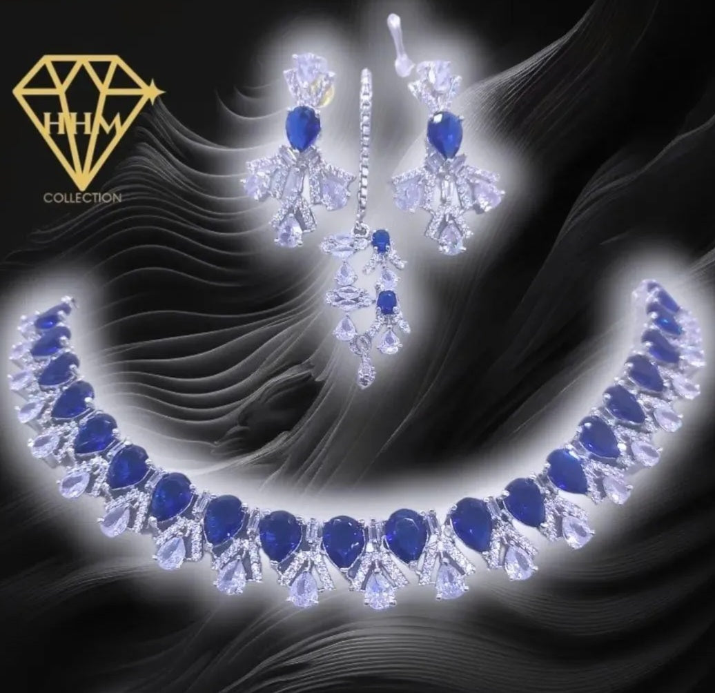 Silver zircon necklace set