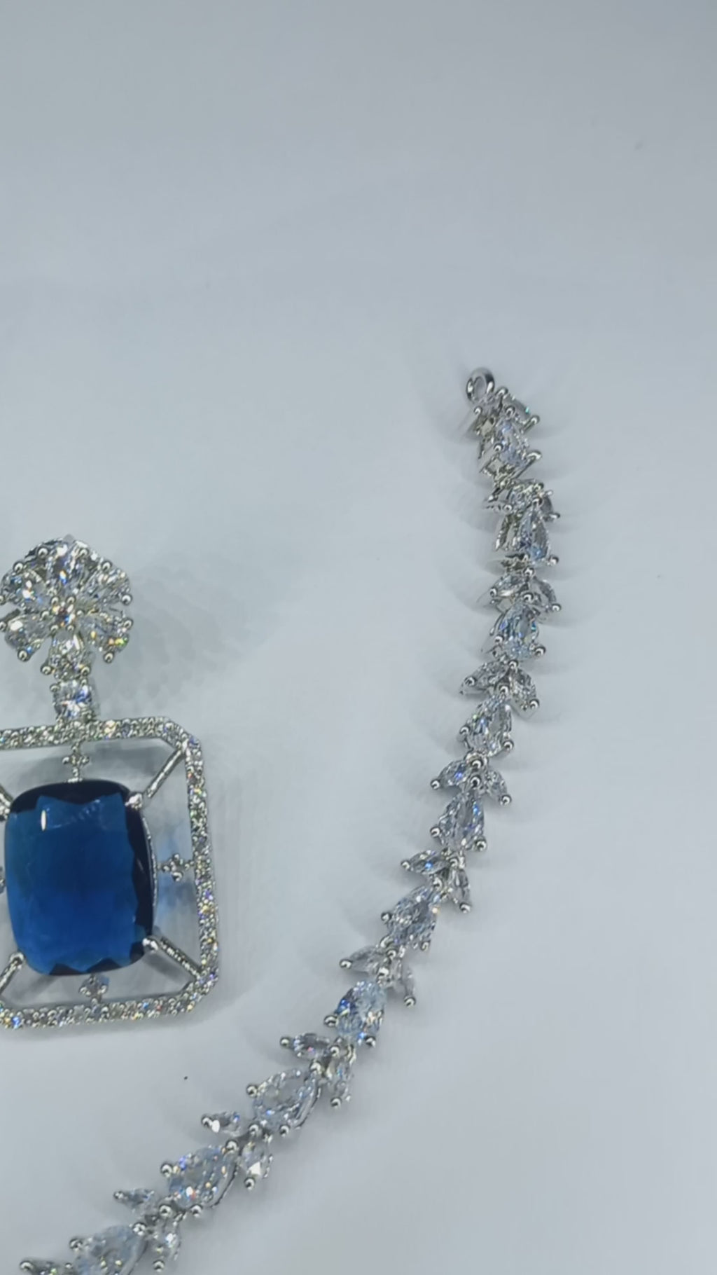 Silver saphire blue set