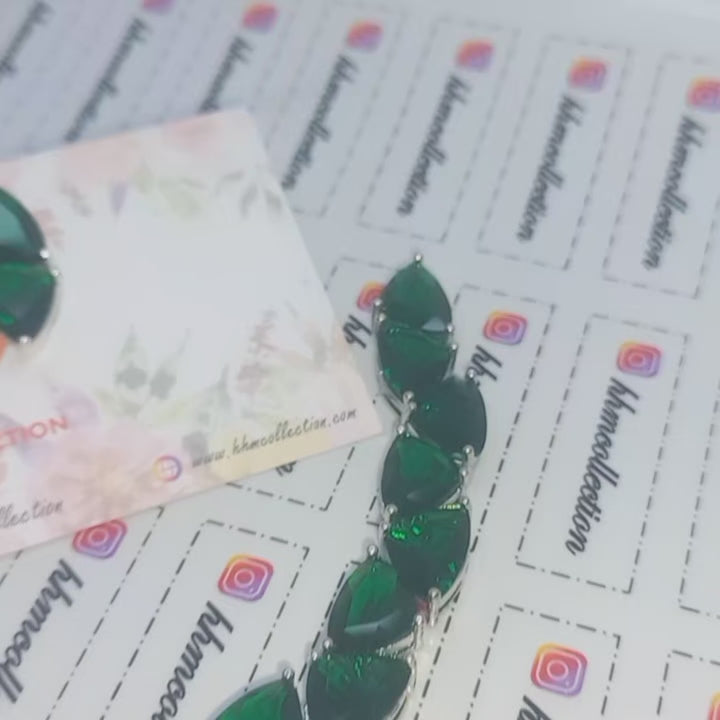 Silver emerald green set